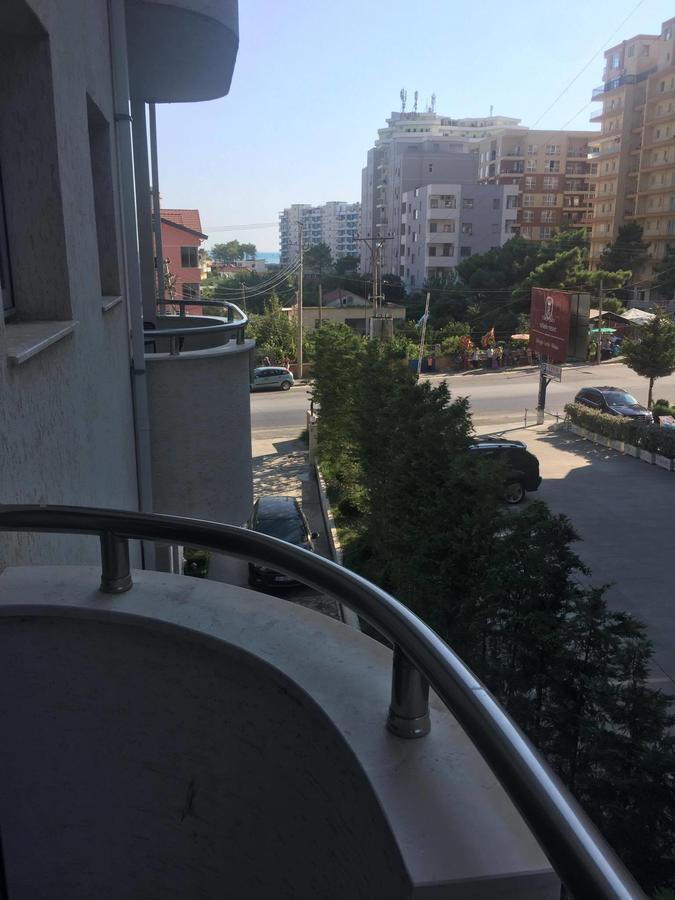 Hotel Kaqaniku Shëngjin Екстериор снимка